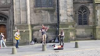 The Auld Reekie String Band - Live Street Performance in Edinburgh #Scotland #NoFilter