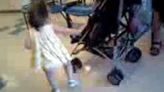 baby abigail the bubbles in down town [2009 video]