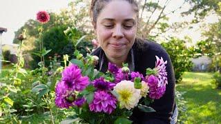 Last Harvests & Saying Goodbye to the Flowers For Now  End of Season Flower Farm Tour