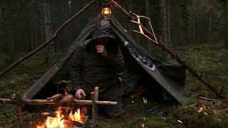 Caught in a Storm - 4 days solo bushcraft, camping in heavy rain, portable wood stove, canvas tent