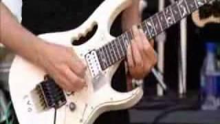 Steve Vai - I'm The Hell Outta Here.flv