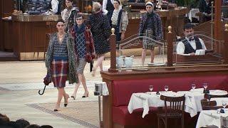 Fall-Winter 2015/16 Ready-to-Wear Show – CHANEL Shows