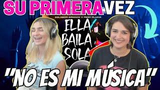 HERMANA MAYOR REACCIONA a PESO PLUMA - Ella Baila Sola | HERMANAS REACCIONAN | QUE ES ESTO!?