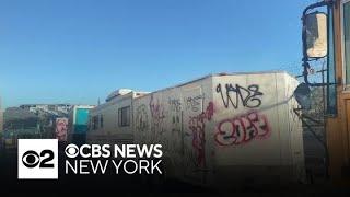 Neighbors angry over dozens of illegal RVs and campers parked in Brooklyn community