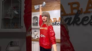 A lifesize cake of Taylor Swift 