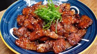 好吃到舔手指的蜜汁干煎五花肉做法超级简单，大人小孩都爱吃Fried pork meat with cha siu sauce,very delicious The recipe so simple