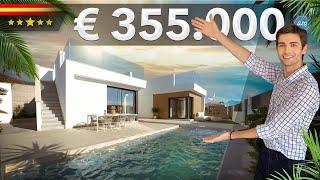 Your Dream in Spain! Spacious Villa for Sale on a Golf Course at a Great Price