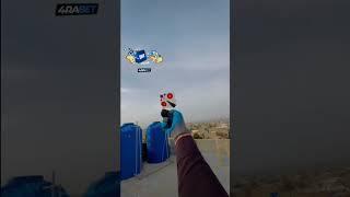 Kite Flying With One - Hand Satisfying Patang Flying Kite Lover ️ #shorts #kiteflying #patang #kite