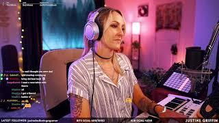LIVE MUSIC | LOOPING, SINGING AND VIOLIN