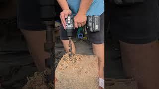 2 máy khoan gỗ mới cứng