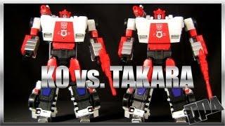 KO MP-14 ALERT vs. Takara MP-14 RED ALERT Transformers Masterpiece robot figure review