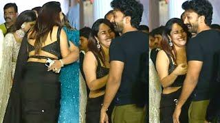 Anasuya Bharadwaj Tightly Hugged To Satyadev At Ashish Advitha Reception | Telugu Cinema Brother