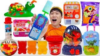 편의점 젤리 캔디 디저트 먹방 Convenience store dessert mukbang 젤리 솜사탕 Dinosaur Candy Toy  Eating show JJAEMI째미