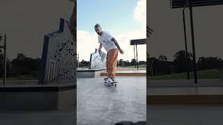 The Perfect Beginner 50-50 Out Ledge #skateshorts #skateboarding #skateprogression