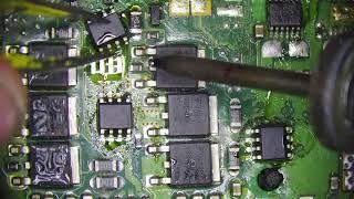 Quickly finding and fixing faulty ECU injector driver #electronicsrepair  #ecurepair  #soldering