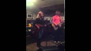 Sheryl Crow - "Shotgun" Barn Rehearsal