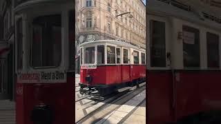 Vienna Tram #wien #vienna #hrtwien #austria #tram #love #viennanow #viennasightseeing#viennatram