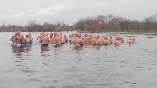 Londoners take the plunge for annual Christmas Day swim