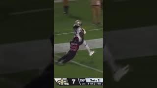 Kevin White explodes after the catch for a 64 yard gain (via:NFL)