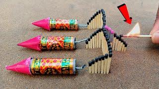 Matchstick chain reaction domino vs Diwali 3 Rocket bomb Amezing experimentपता नेही चला रैकेट किधर