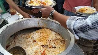 Hindistan Sokak Lezzetleri (öğle yemeğinde biryani=tavuklu baharatlı pilav)