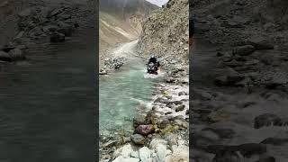 Dangerous water crossing at spiti valley 2