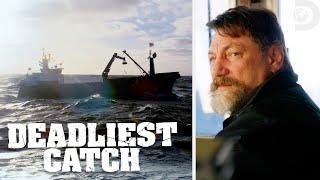 Power Outage on The Time Bandit | Deadliest Catch | Discovery