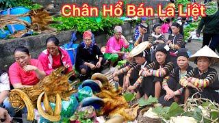 Mộc Mạc Chợ Phiên Cao Bằng Chân Hổ Bày Bán La Liệt