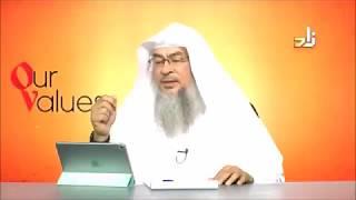 If my gold is below nisab & cash is above nisab, how to calculate zakat? - Sheikh Assimalhakeem