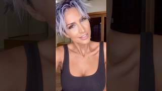 Silver hair color #diyhair #shorthair #shorthairstyle #beauty