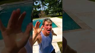 Stephen Sharer got STUNG  (GROSS)