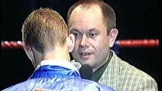 Денис Ермаков (Минск). FIGHTBOOK. Энциклопедия боя. 2001-06-19. Москва. Промоутер Сергей Заяшников.