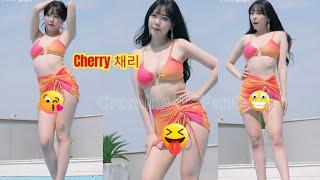 Cherry 채리 \ 포토존 두번째의상 \ 20240411 \ UMC RUNWAY 9th "BANANA GIRL" \ 모델 직캠 \ 4K 60P CROMING FANCAM EP:2