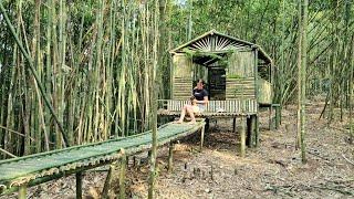 Girl building resort hut in bamboo forest- Wild Girl/ ep1