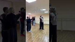 чувства, которые не передать словами… выпускной школьный вальс #вальс #выпускной #випускний #танці