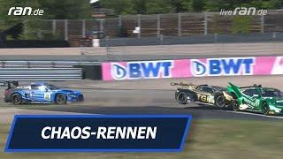 HIGHLIGHTS: Boxen-Drama, Crashes, Mittelfinger - Chaos-Rennen am Sachsenring