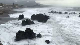 Шторм в Тирренском море, Скалея - Италия. Storm in the Tyrrhenian Sea, Scalea - Italy.