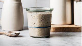 روش درست کردن خمیرترش با ترکیب نصف  آرد چاودار و نصف آرد قوی _ HOW TO MAKE SOURDOUGH STARTER