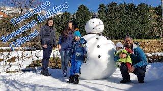 Time lapse Snowman Building (180cm)