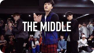 The Middle - Zedd, Maren Morris, Grey / Junsun Yoo Choreography