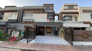 10 Marla Modern Interiored House for Sale in Bahria Town Lahore