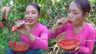 Primitive TV, Eat special fruit with chili salt / តោះបងប្អូនញ៉ាំផ្លែបាស់ជាមួយអំបិលម្ទេសឆ្ងាញ់ណាស់