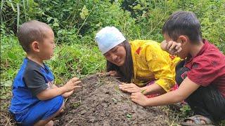 Lam Lu: The pain of a beloved mother One Rainy Day The Storm Mother Goes to Build the Bank Animal