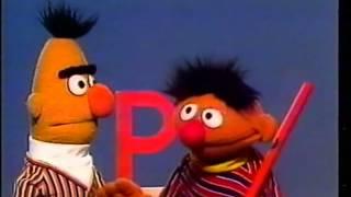 Sesamstraße - Ernie verwandelt ein P in ein R - Ernie & Bert