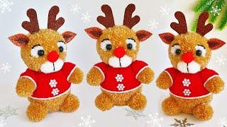  Christmas Reindeer made of yarn without knitting  Pom Pom Reindeer