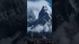 The Majestic Peaks of Pakistan   Exploring Pakistan’s Stunning Mountains and Natural Beauty