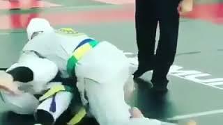 Brutal Loop Choke Puts Opponent To Sleep At A Local Jiu-Jitsu Tournament