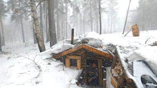 ALEX WILD dugout life: Waiting for the STORM, I hid in a log cabin. FOREST BUNKER part 24