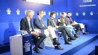 Growth & Inequalities | Ο Carlos Vacas-Soriano στο πάνελ του ΕΝΑ στο Delphi Forum (1)