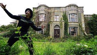 Exploring Haunted Abandoned Millionaire's Mansion (WARNING)